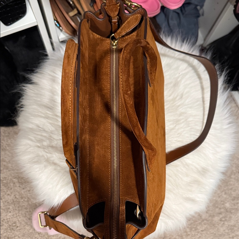 Coach Empire 40 Bag - Picture 3 of 5